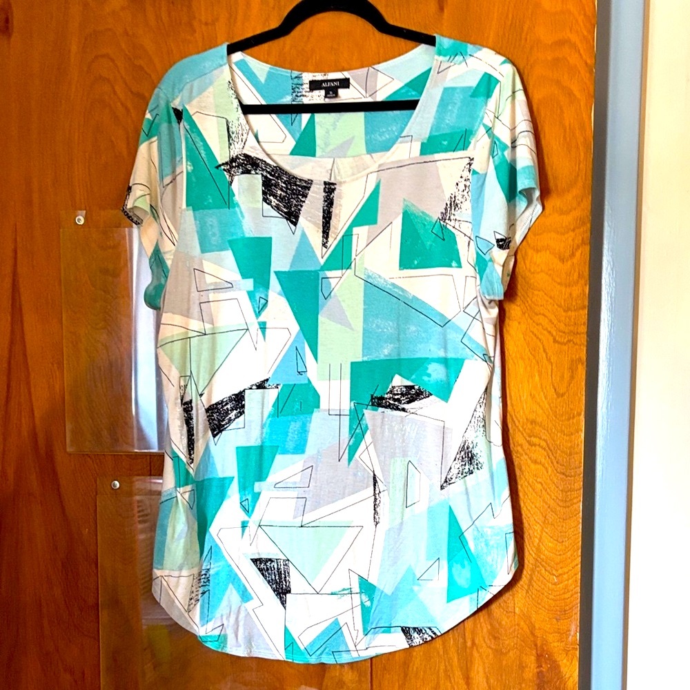Alfani Women’s Short Sleeve Geometric Abstract Blue and Green Top
